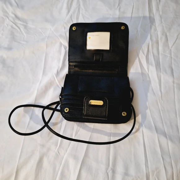 LIZ CLAIBOURNE GENIUNE LEATHER CROSSBODY BAG – VINTAGE - Picture 4 of 9